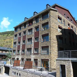 Sol Tarter - Pirinenca , El Tarter Andorra