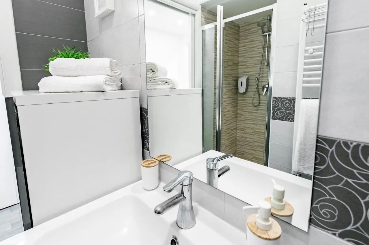 Apartment Appartamento La Fortezza Sesto San Giovanni Italy